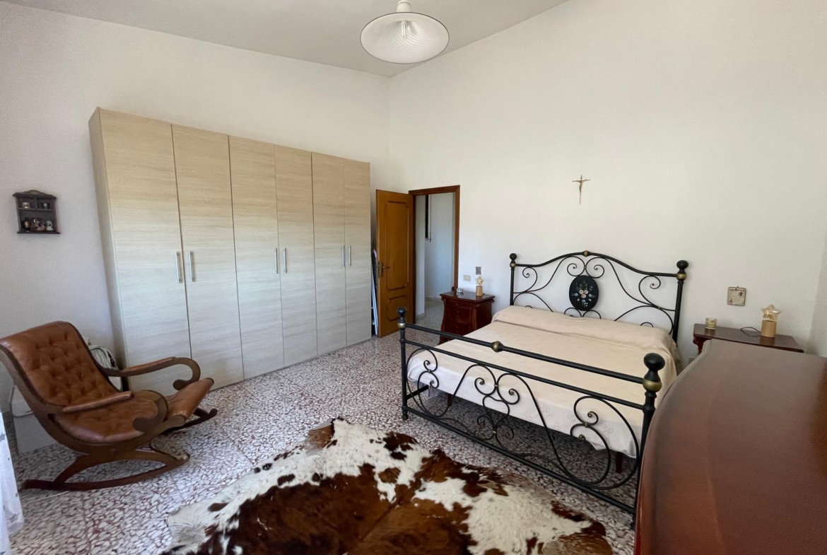 Appartamento in Vendita a Nemi – Incantevole Vista sul Lago